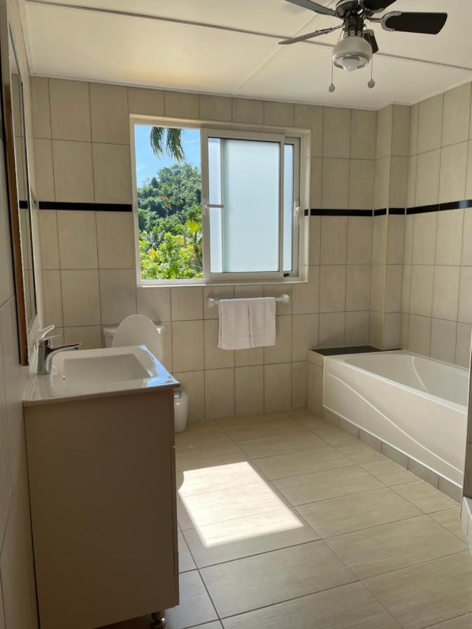 Spring Garden Mobay Resort Luxurious Apartments Montego Bay Exterior foto